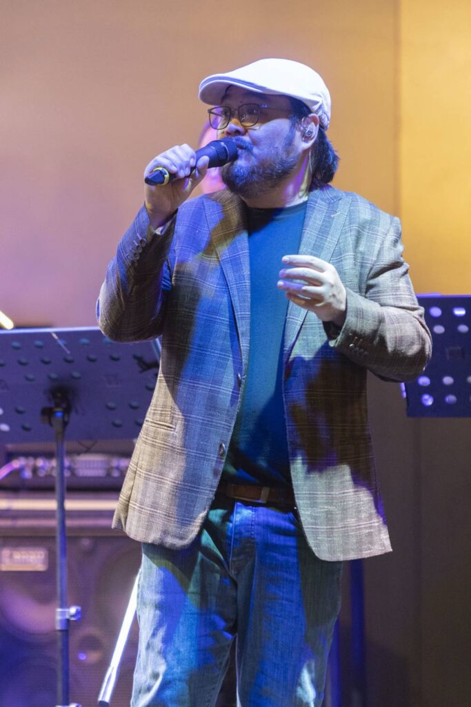 CHANG CANVAS : CIRCLE OF FRIENDS "SOUL AFTER SIX : FIRST & FULL ALBUM : LONG PLAY CONCERT"