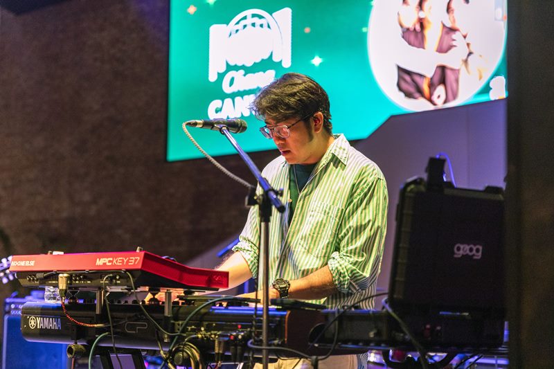No One Else ที่ Chang Canvas No One Else ที่ Chang Canvas